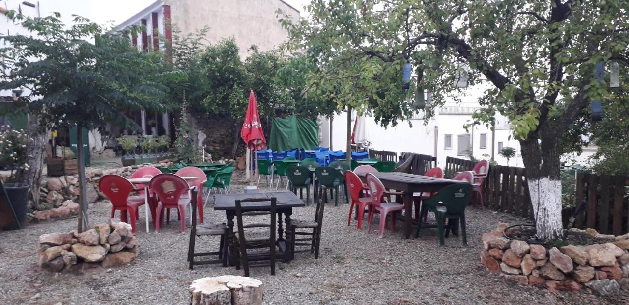 Casa Rural Entresierras Beires 外观 照片